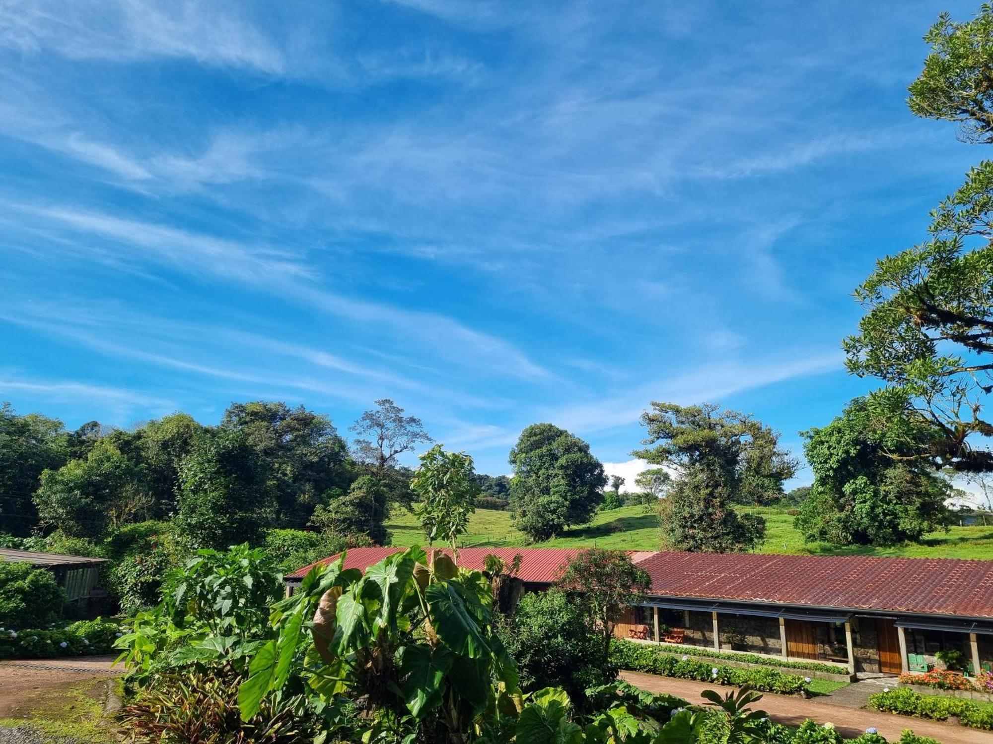 Poas Volcano Lodge Vara Blanca  Eksteriør bilde